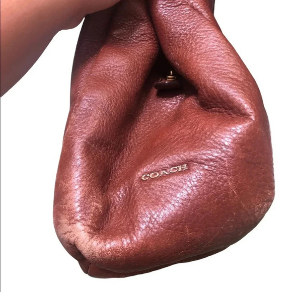 COACH PHOEBE LEATHER SHOULDER BAG - Picture 2 of 9